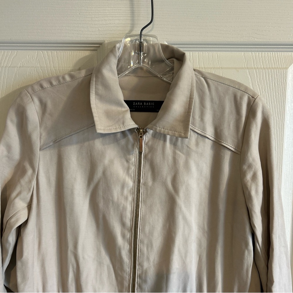 Zara Basic Collection Tan Drawstring Zip Front Co… - image 3